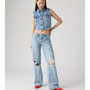 New Levi’s 24x30 Premium Low Loose Women's Jeans Probably OK Light Wash